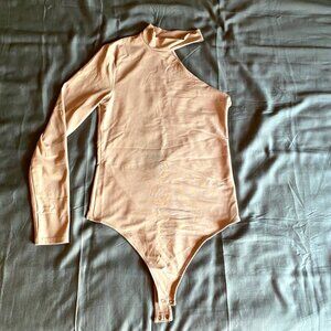Abercrombie asymmetric bodysuit M tan